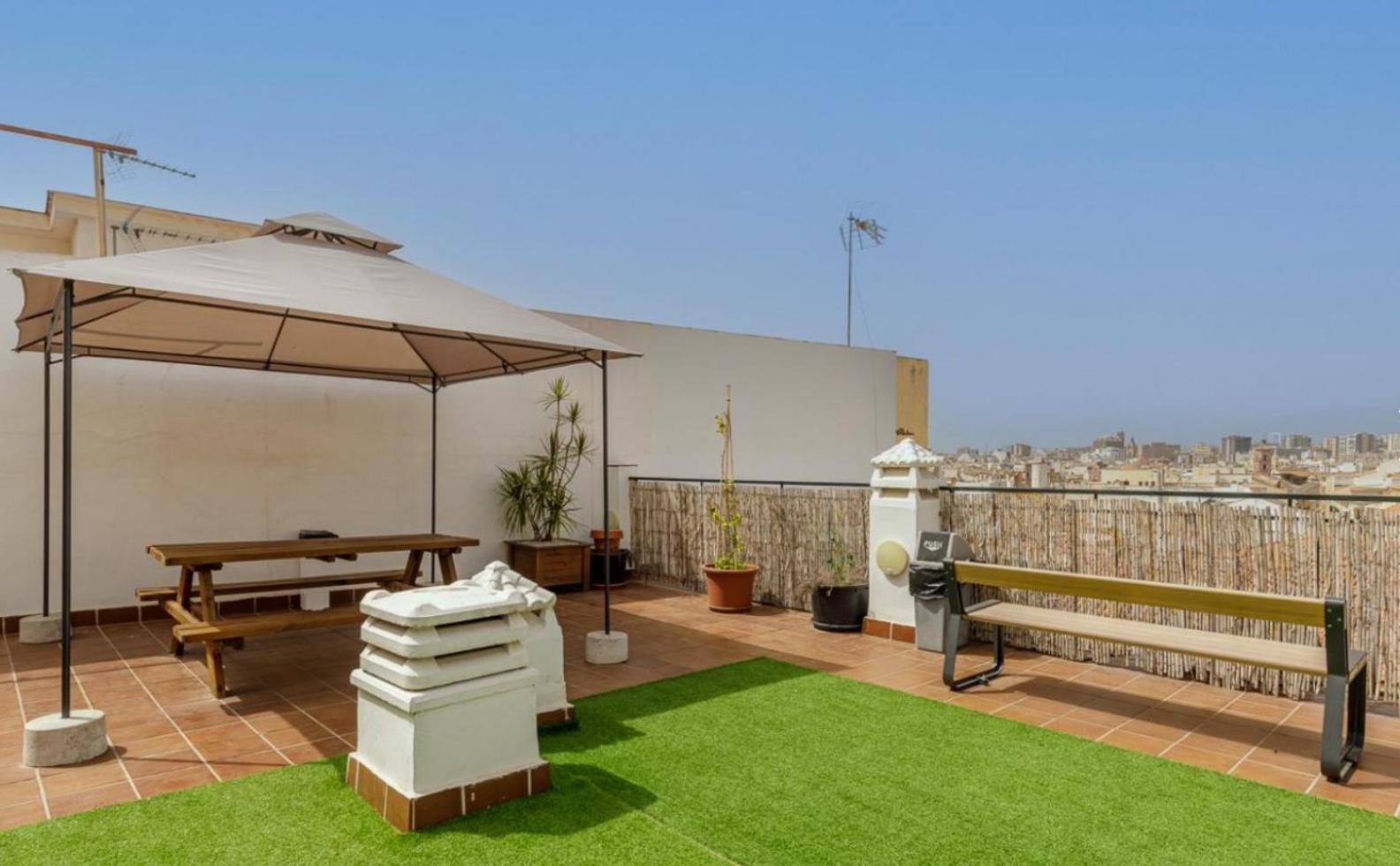 Appartement Apartamento Centrico La Merced 2 - Free Parking & Free Gym à Málaga Extérieur photo